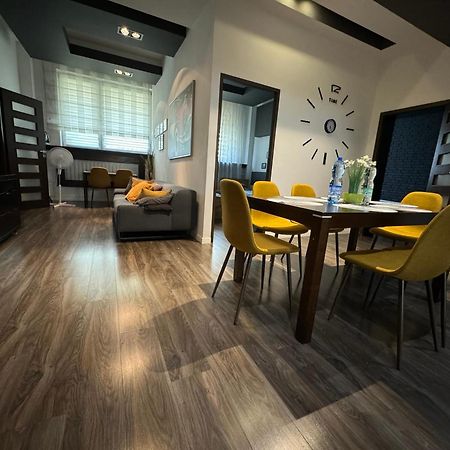 Apartament Jagiellonska ซอสนอวีแยตส์ ภายนอก รูปภาพ