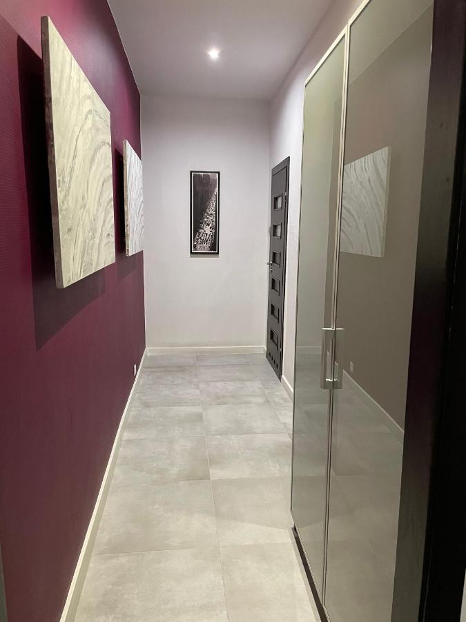 Apartament Jagiellonska ซอสนอวีแยตส์ ภายนอก รูปภาพ