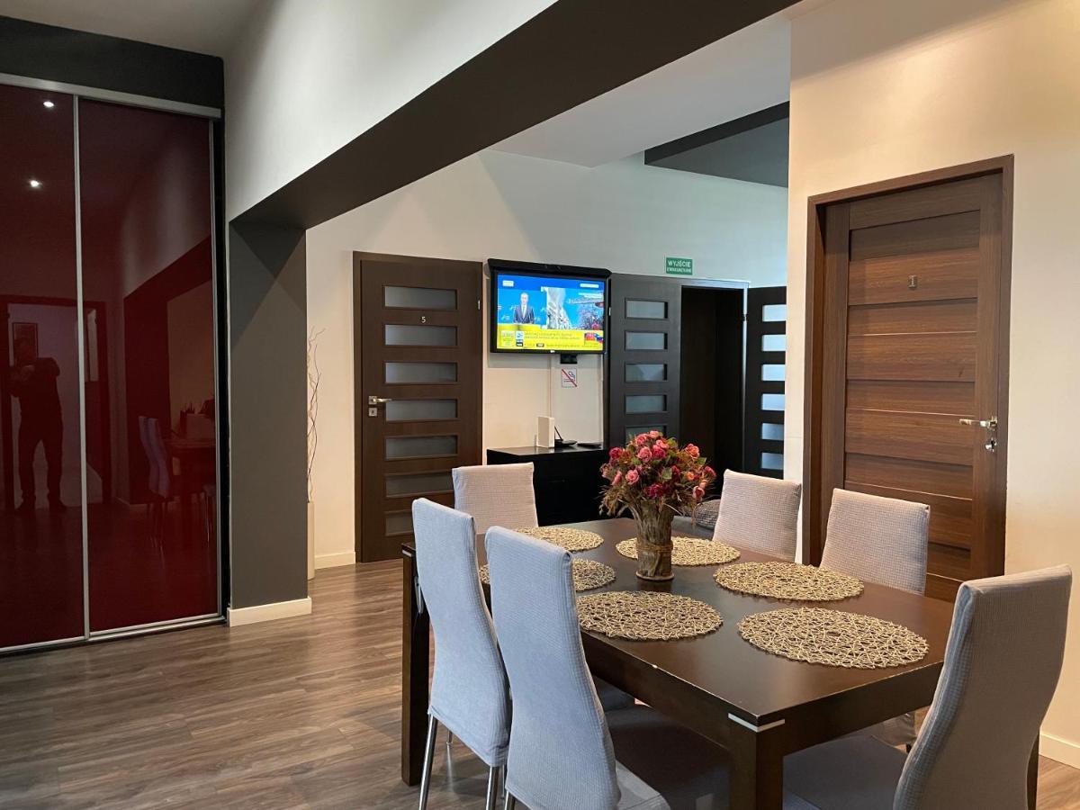 Apartament Jagiellonska ซอสนอวีแยตส์ ภายนอก รูปภาพ
